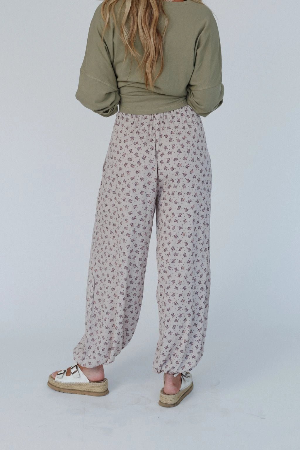 The Juniper Wide Leg Cinch Pant from Lilah Grace Boutique