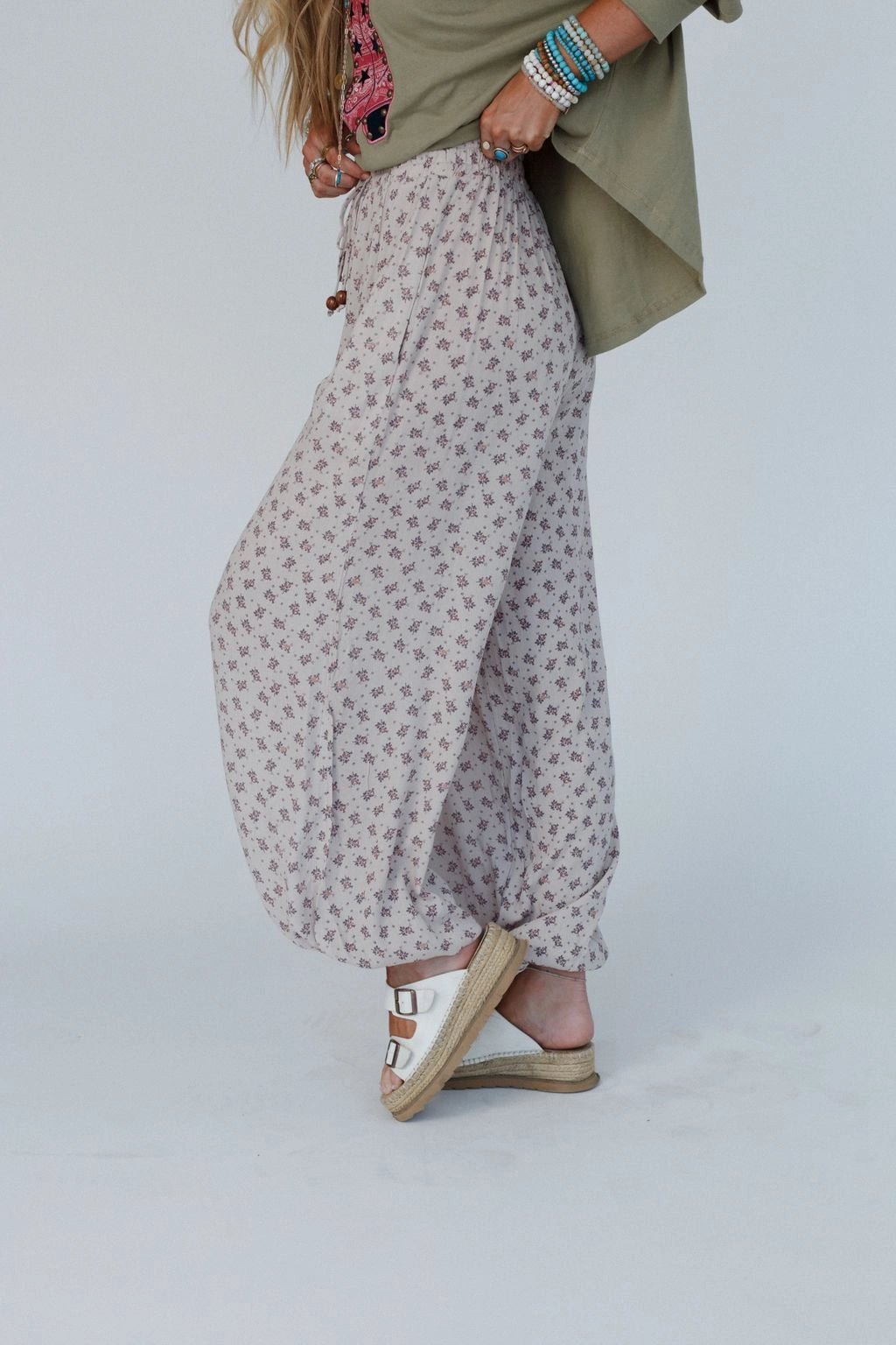 The Juniper Wide Leg Cinch Pant from Lilah Grace Boutique