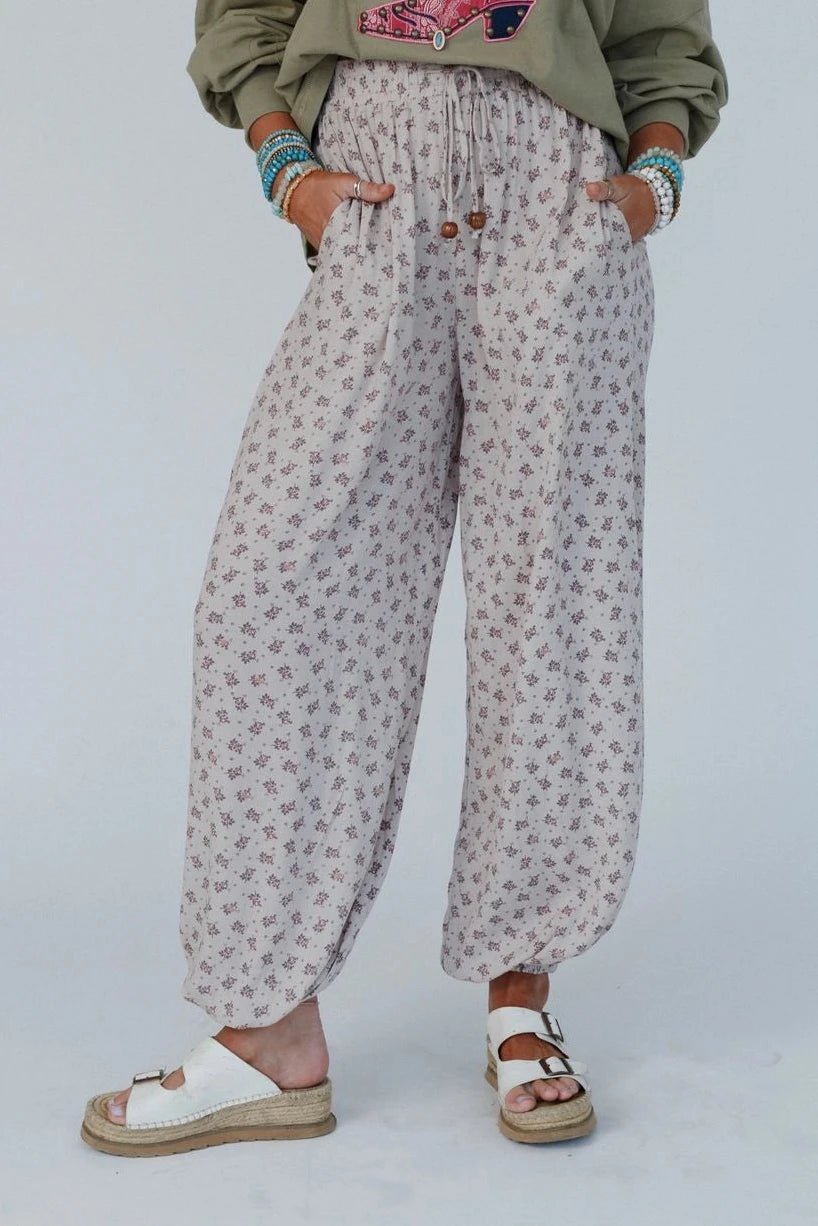 The Juniper Wide Leg Cinch Pant from Lilah Grace Boutique